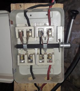 manual changeover switch